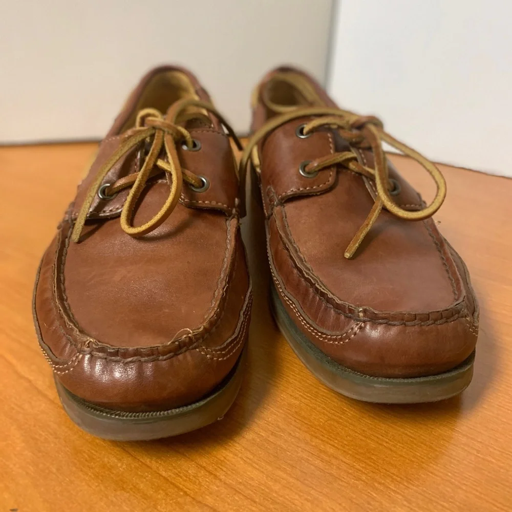 Tommy Bahama Brown Leather Men's Boat Shoes Size 9